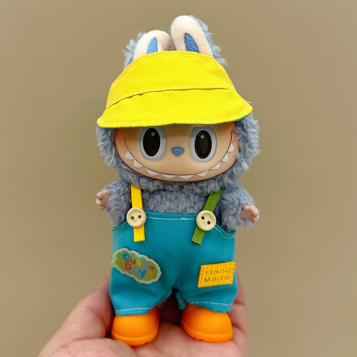 Labubu baby clothes 17cm rabub clothes blind box doll skirt set cute dress-up toys cross-border wholesale