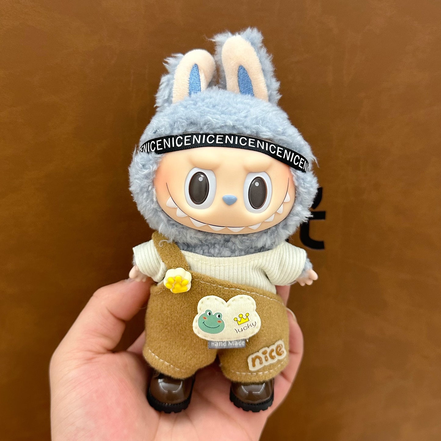 Labubu baby clothes 17cm rabub clothes blind box doll skirt set cute dress-up toys cross-border wholesale