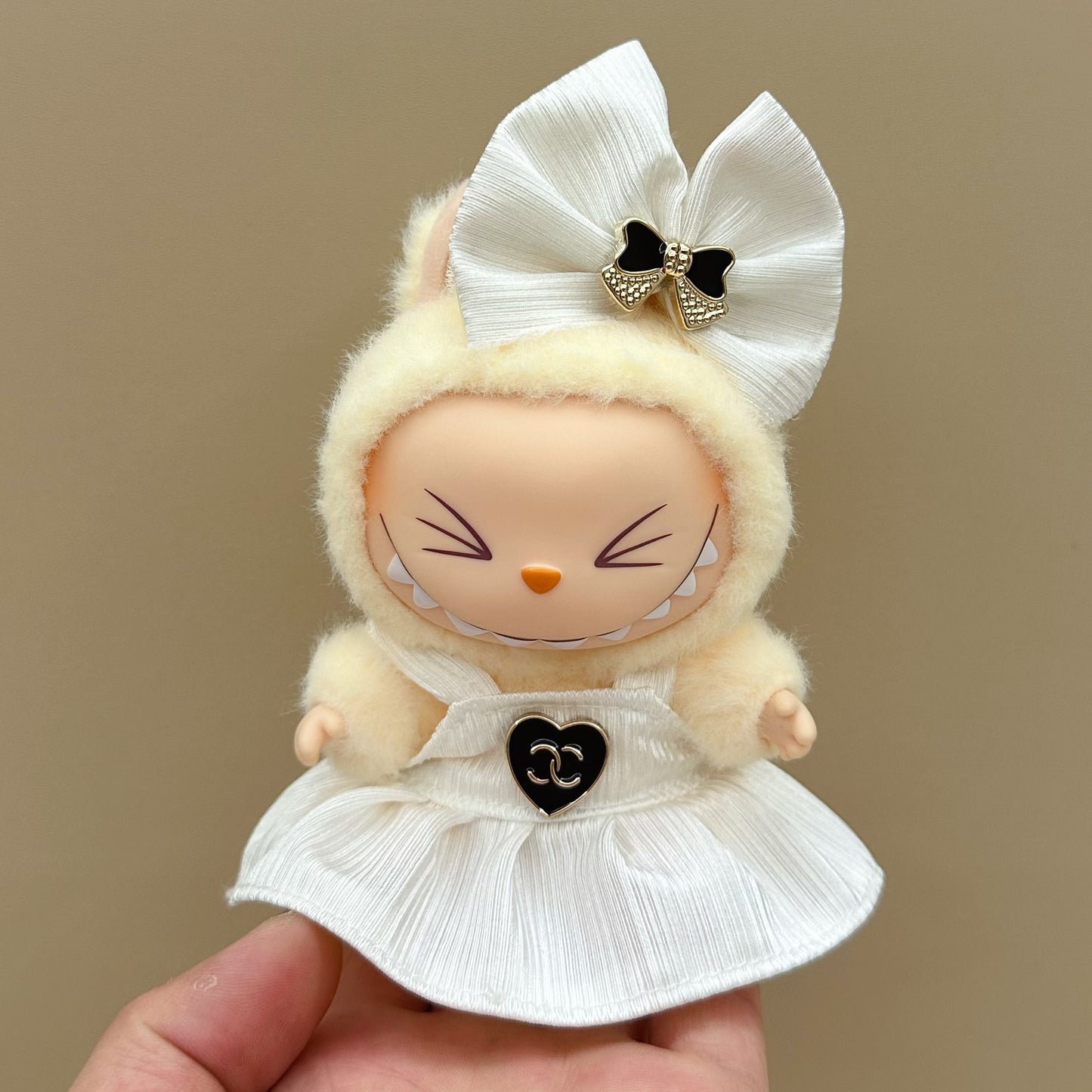 Labubu baby clothes 17cm rabub clothes blind box doll skirt set cute dress-up toys cross-border wholesale